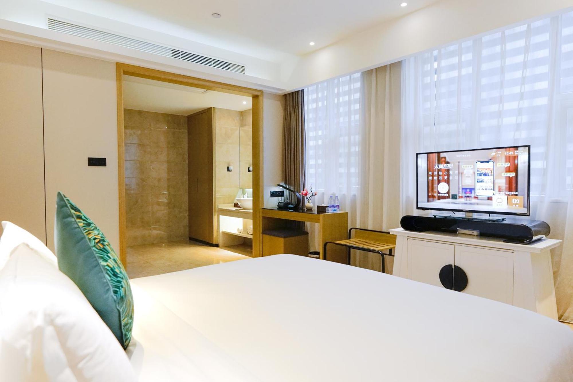 Paco Hotel Tiyuxilu Metro Guangzhou-Free Shuttle Bus During Canton Fair Exterior foto