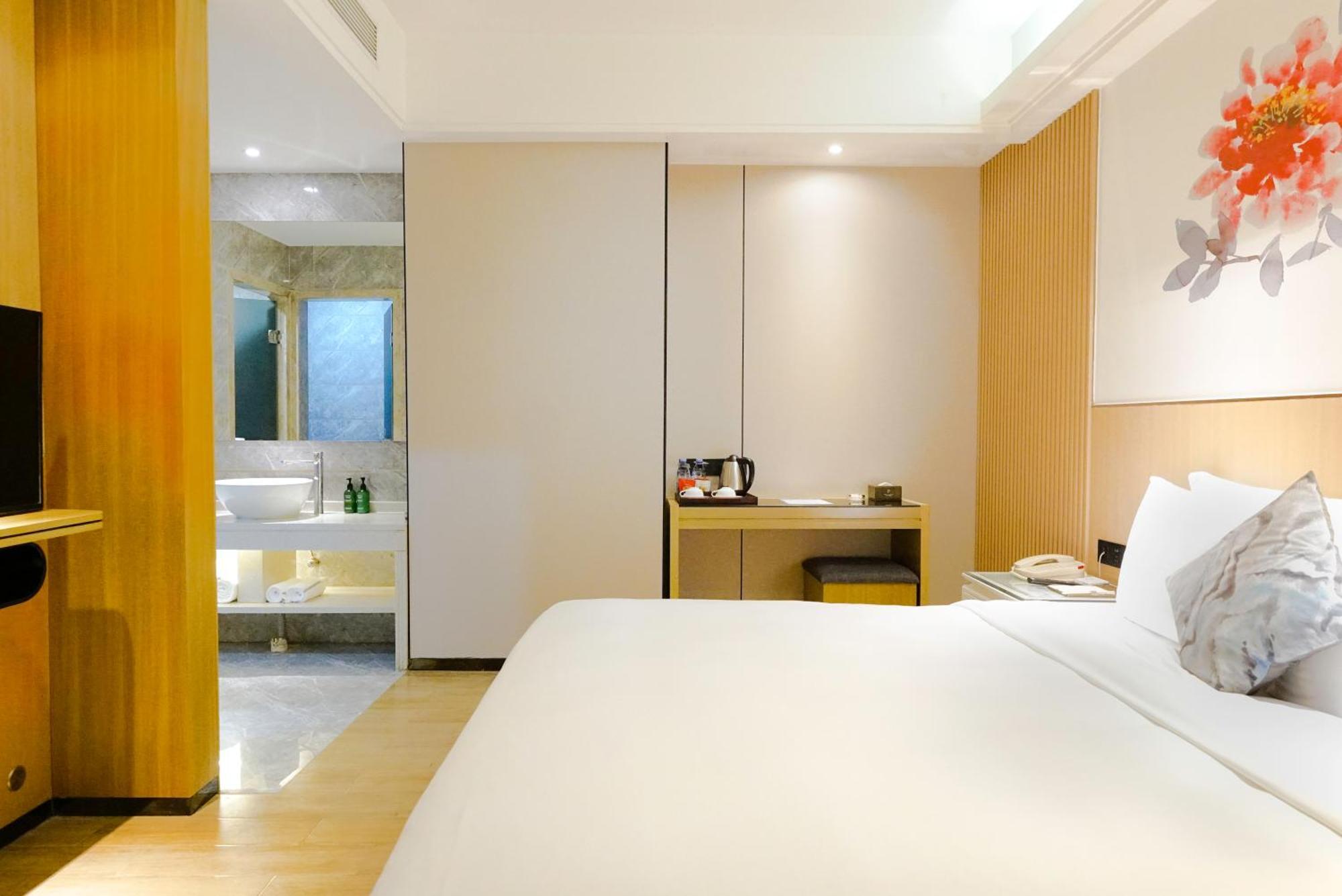 Paco Hotel Tiyuxilu Metro Guangzhou-Free Shuttle Bus During Canton Fair Exterior foto